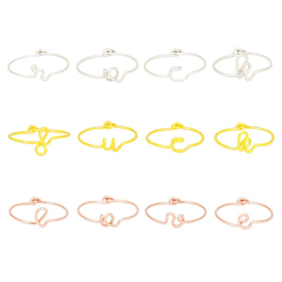 
                      
                        Pack of 4 initial rings
                      
                    