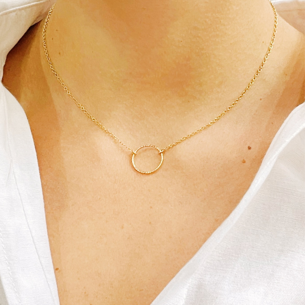 Collier cercle infini