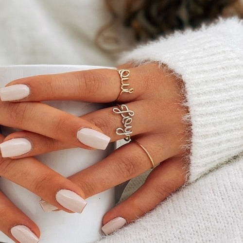 
                      
                        Personalized message ring
                      
                    