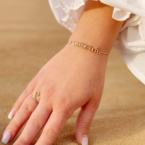 
                      
                        Love bracelet
                      
                    