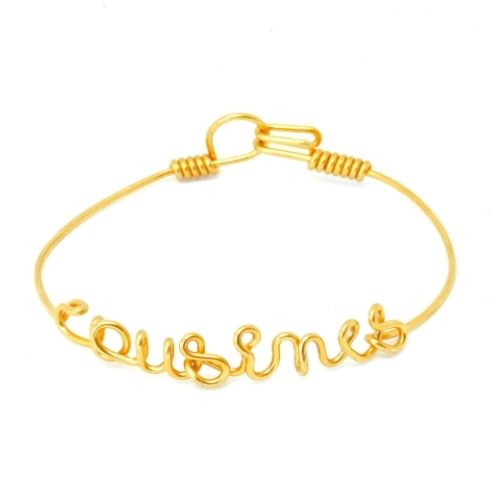 
                      
                        Bracelet cousines
                      
                    