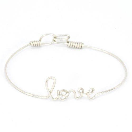 
                      
                        Bracelet love
                      
                    