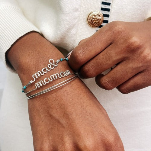 
                      
                        Women's personalized message chain bracelet
                      
                    