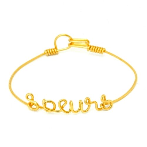 
                      
                        Bracelet soeurs
                      
                    