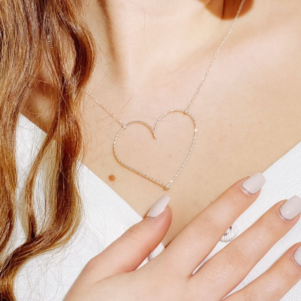 
                      
                        Collier "moyen coeur"
                      
                    